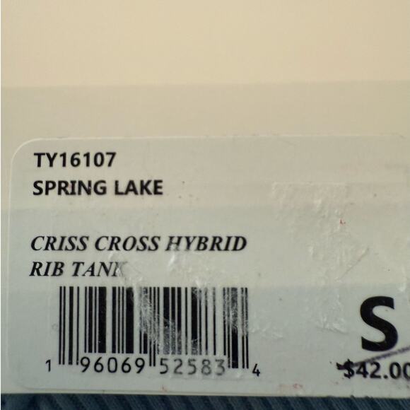 Yogalicious NWT | Criss Cross Hybrid Rib Tank in Spring Lake blue | size small - Picture 5 of 6